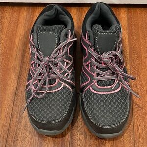 Steel Toe Women’s Shoes